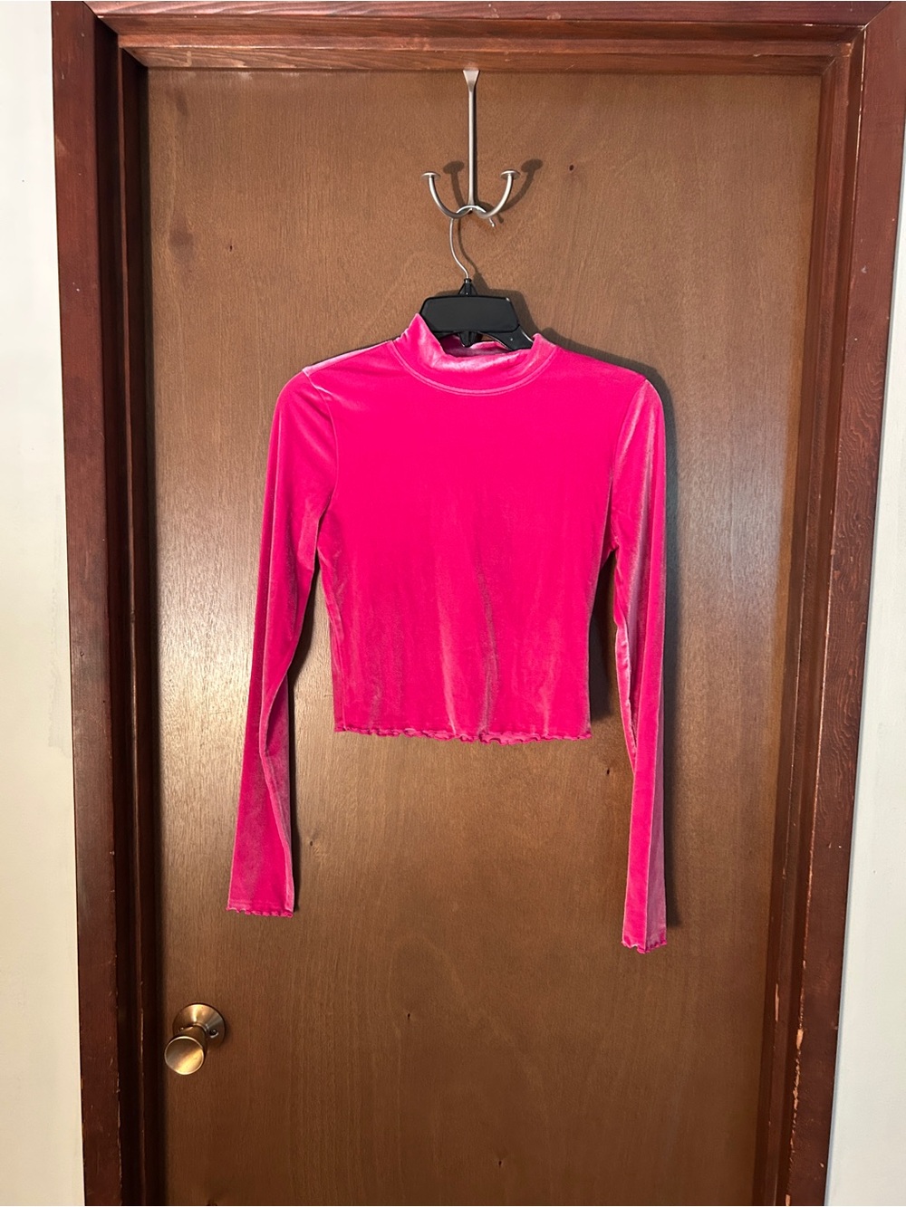 bp Hot Pink Velvet Long Sleeve Crop Top Size S